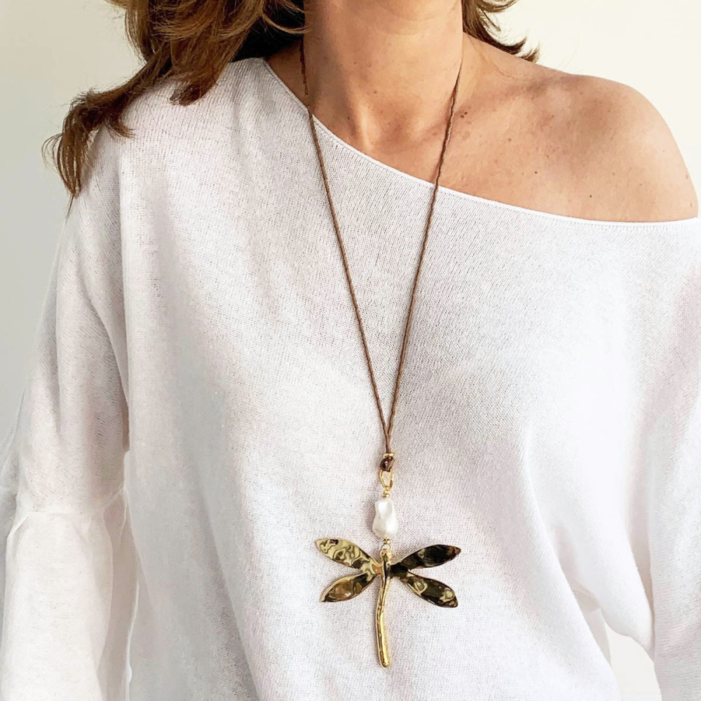 Pendant gold plated dragonfly-shaped