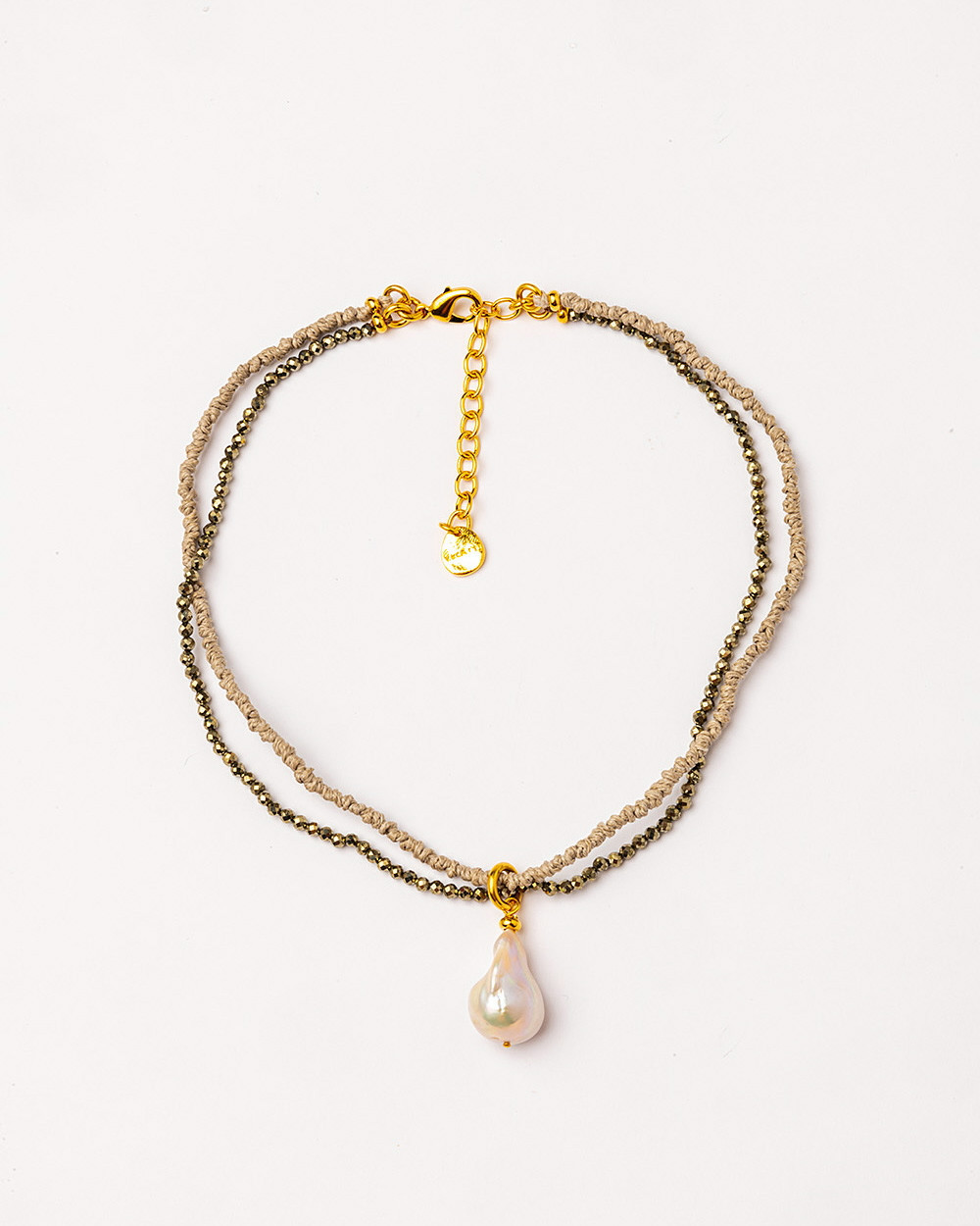 Linen necklace pyrite 1 baroque pearl