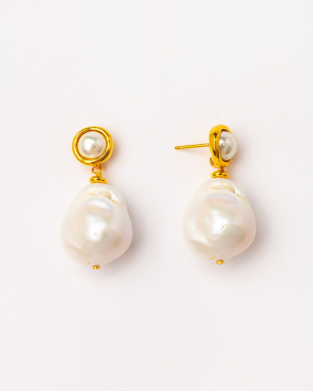Earrings with freshwater pearls and Mallorca pearls
