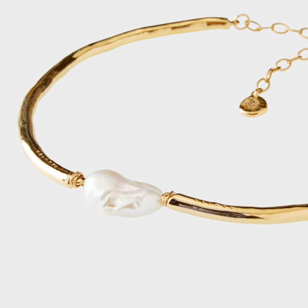 Choker baroque pearls