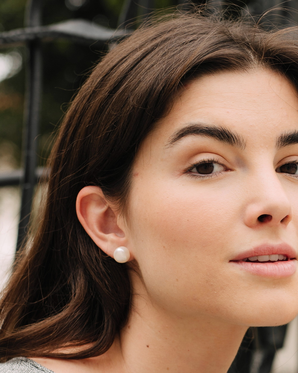 Earrings with freshwater pearls